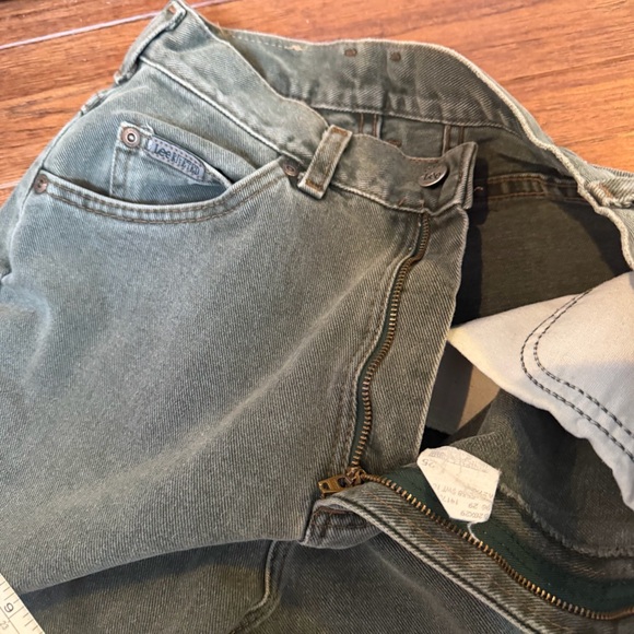 Vintage Lee Women's High Rise Jeans in Olive - Picture 12 of 12